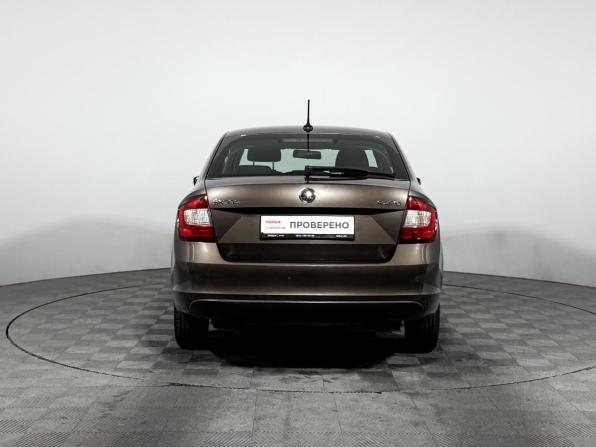 Skoda Rapid I Рестайлинг с пробегом 2018 года, цена 1 090 000 рублей, 120000 км, лифтбек, Автокод Объявления