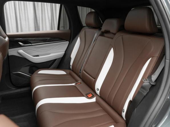 Geely Monjaro I с пробегом 2023 года, цена 2 860 000 рублей, 60935 км, внедорожник, Автокод Объявления