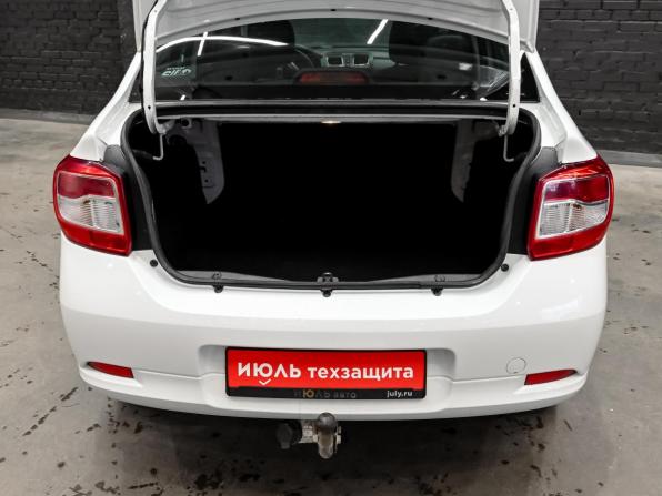 Renault Logan II с пробегом 2018 года, цена 775 000 рублей, 111707 км, седан, Автокод Объявления