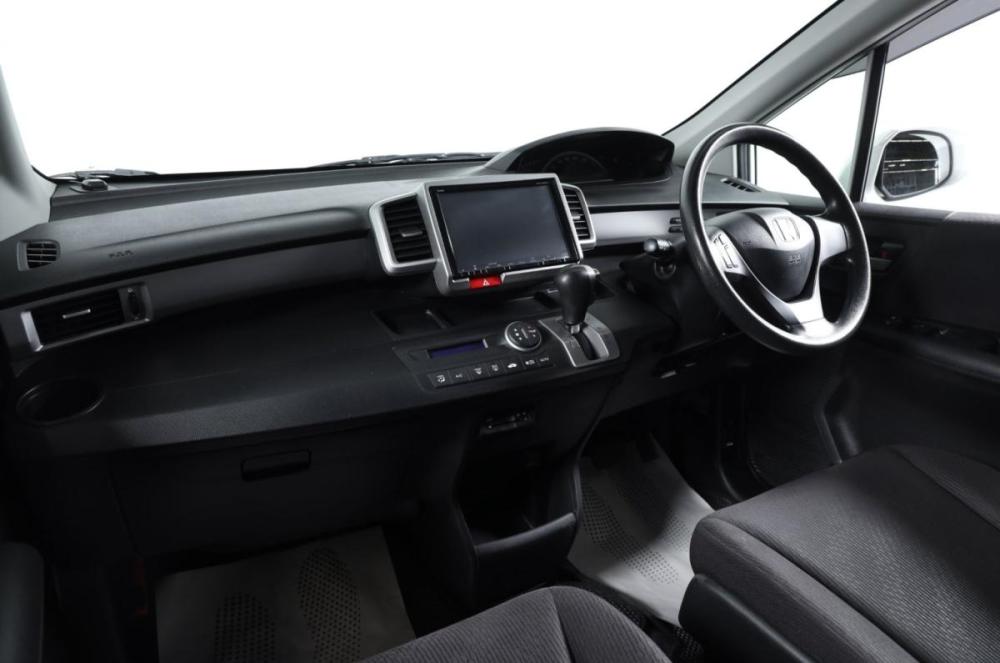 Honda Freed I Рестайлинг Новосибирск  - изображение 10