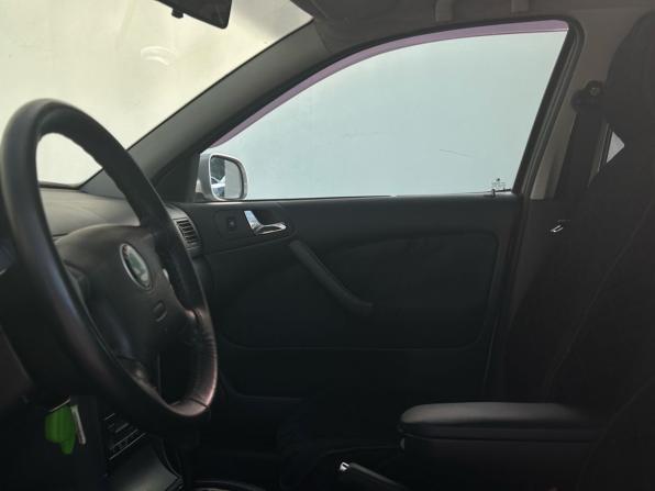 Skoda Octavia I (A4) Рестайлинг с пробегом 2001 года, цена 450 000 рублей, 270000 км, лифтбек, Автокод Объявления