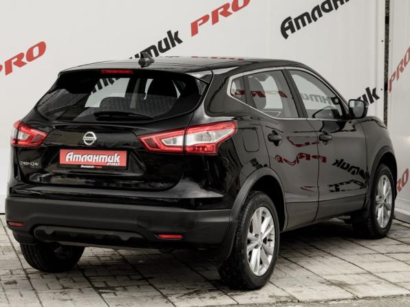 Nissan Qashqai II с пробегом 2017 года, цена 1 580 000 рублей, 64380 км, внедорожник, Автокод Объявления