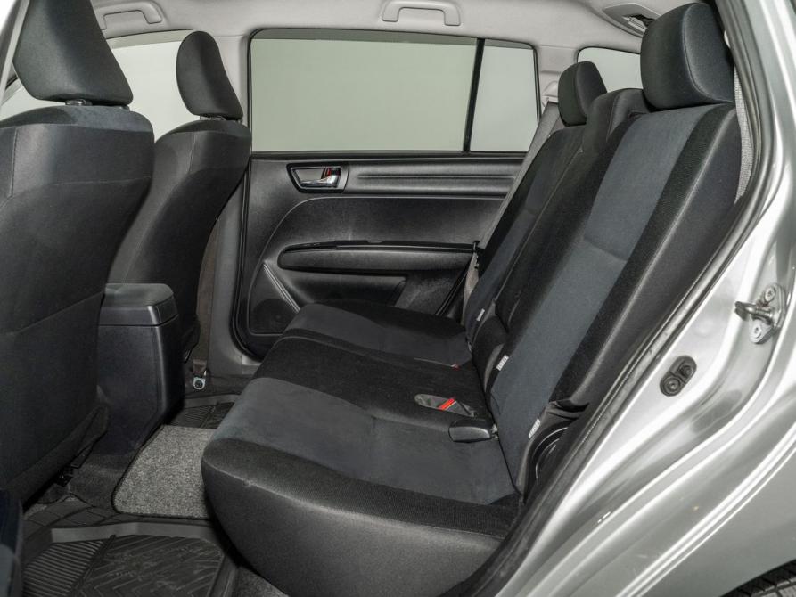 Toyota Corolla XI (E160 E170 E180) Рестайлинг 1 Иркутск  - изображение 7