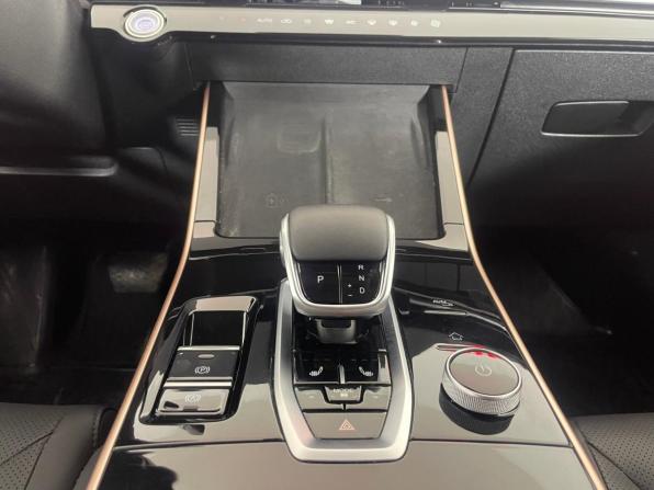 Omoda C5 I с пробегом 2023 года, цена 1 839 000 рублей, 74606 км, внедорожник, Автокод Объявления