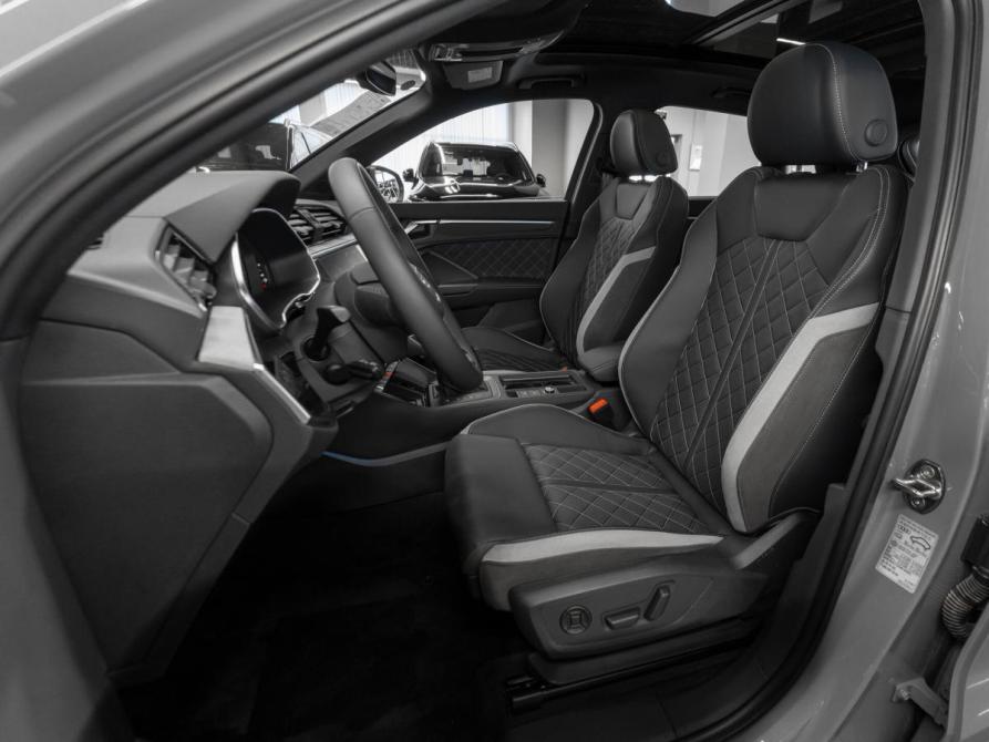Audi Q3 II (F3) Москва  - изображение 9