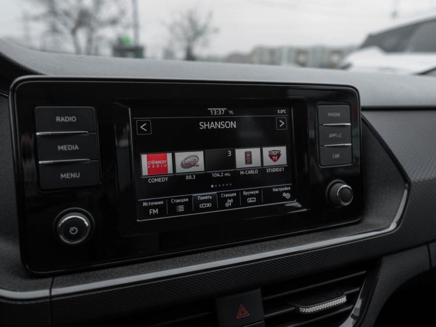 Volkswagen Polo VI Москва  - изображение 17