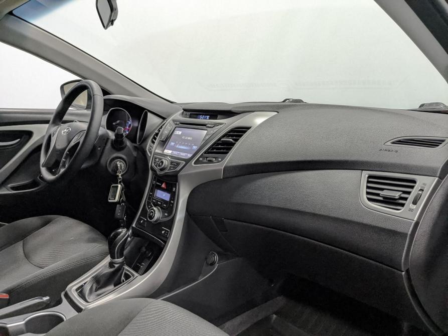 Hyundai Elantra V (MD) Рестайлинг Москва  - изображение 13