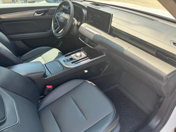 Haval Jolion I Рестайлинг с пробегом 2024 года, цена 2 399 900 рублей, 24000 км, внедорожник, Автокод Объявления