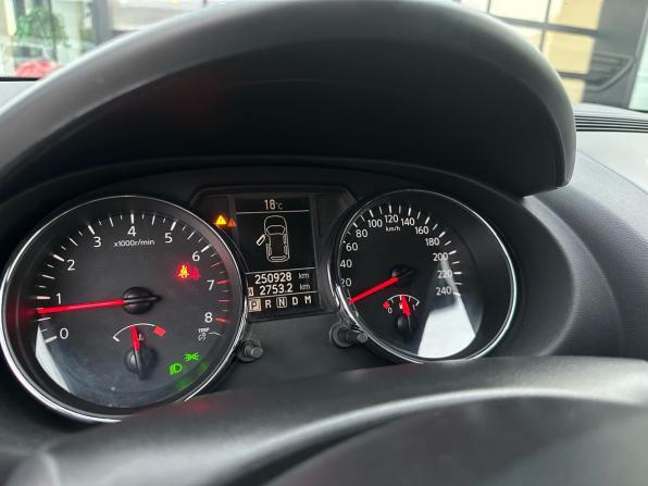 Nissan Qashqai I Рестайлинг с пробегом 2010 года, цена 900 000 рублей, 250927 км, внедорожник, Автокод Объявления