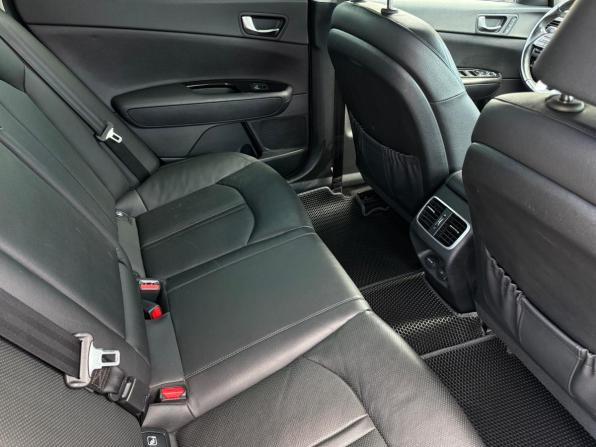 Kia Optima IV Рестайлинг с пробегом 2018 года, цена 1 690 000 рублей, 142967 км, седан, Автокод Объявления