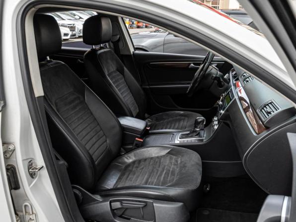 Volkswagen Passat B7 с пробегом 2014 года, цена 1 210 000 рублей, 238051 км, седан, Автокод Объявления