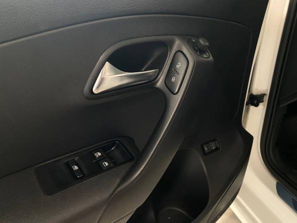 Volkswagen Polo V с пробегом 2013 года, цена 850 000 рублей, 150041 км, седан, Автокод Объявления