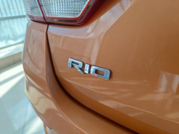 Kia Rio IV с пробегом 2017 года, цена 1 475 000 рублей, 61500 км, седан, Автокод Объявления