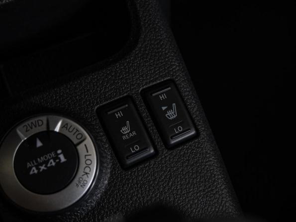 Nissan X-Trail II Рестайлинг с пробегом 2011 года, цена 1 300 000 рублей, 215849 км, внедорожник, Автокод Объявления
