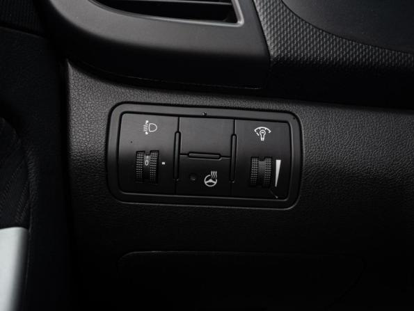Hyundai Solaris I с пробегом 2013 года, цена 965 000 рублей, 102623 км, седан, Автокод Объявления