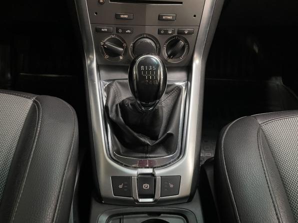 Opel Antara I Рестайлинг с пробегом 2013 года, цена 1 118 000 рублей, 147174 км, внедорожник, Автокод Объявления