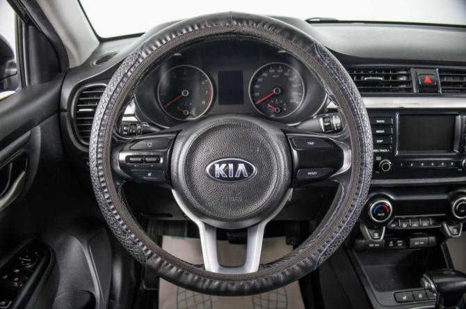 Kia Rio IV с пробегом 2018 года, цена 1 469 000 рублей, 152365 км, седан, Автокод Объявления