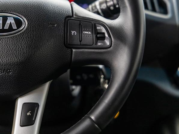 Kia Sportage III с пробегом 2012 года, цена 1 268 000 рублей, 125468 км, внедорожник, Автокод Объявления