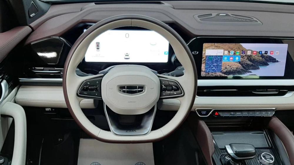 Geely Monjaro I Москва  - изображение 14