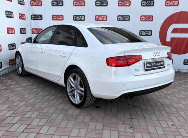 Audi A4 IV (B8) Рестайлинг с пробегом 2012 года, цена 1 280 000 рублей, 145300 км, седан, Автокод Объявления