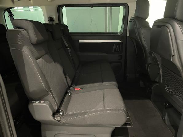 Peugeot Traveller I с пробегом 2018 года, цена 2 330 000 рублей, 157289 км, минивэн, Автокод Объявления