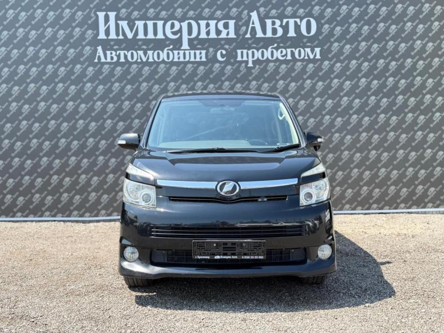 Toyota Voxy II (R70) Краснодар  - изображение 2