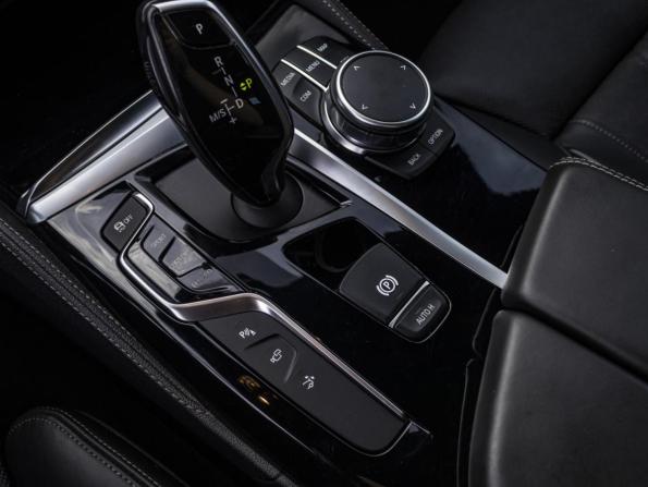 BMW 6 серии IV (G32) с пробегом 2017 года, цена 3 899 000 рублей, 152247 км, лифтбек, Автокод Объявления