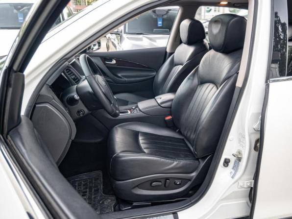 Infiniti QX50 I Рестайлинг с пробегом 2017 года, цена 2 200 000 рублей, 140670 км, внедорожник, Автокод Объявления