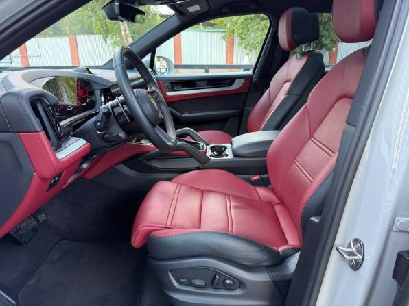 Porsche Cayenne III Рестайлинг с пробегом 2024 года, цена 12 797 000 рублей, 46794 км, внедорожник, Автокод Объявления
