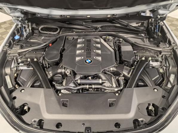 BMW 7 серии VII (G70) с пробегом 2022 года, цена 15 600 000 рублей, 16869 км, седан, Автокод Объявления