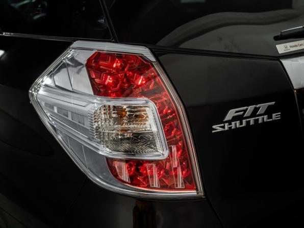 Honda Fit Shuttle I Рестайлинг с пробегом 2013 года, цена 1 050 000 рублей, 180957 км, универсал, Автокод Объявления