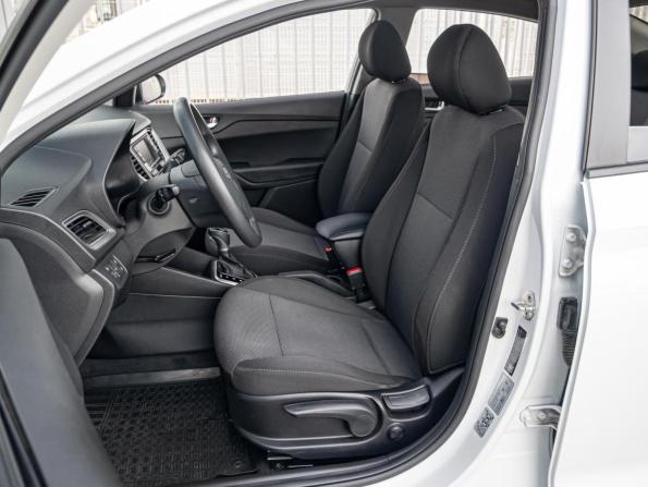 Hyundai Solaris II Рестайлинг с пробегом 2020 года, цена 1 289 000 рублей, 89050 км, седан, Автокод Объявления