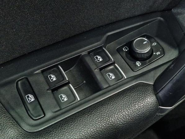 Volkswagen Tiguan II с пробегом 2018 года, цена 3 050 000 рублей, 94645 км, внедорожник, Автокод Объявления