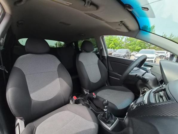 Hyundai Solaris I с пробегом 2012 года, цена 670 000 рублей, 162276 км, седан, Автокод Объявления