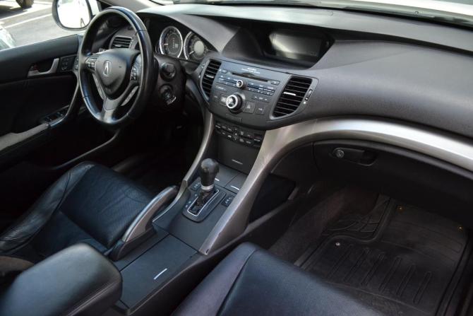 Acura TSX II с пробегом 2009 года, цена 770 000 рублей, 235078 км, седан, Автокод Объявления