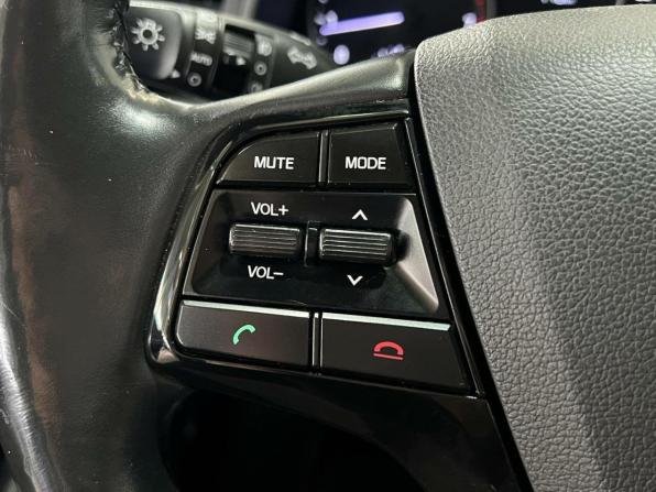 Hyundai Elantra VI (AD) с пробегом 2018 года, цена 1 450 000 рублей, 143051 км, седан, Автокод Объявления