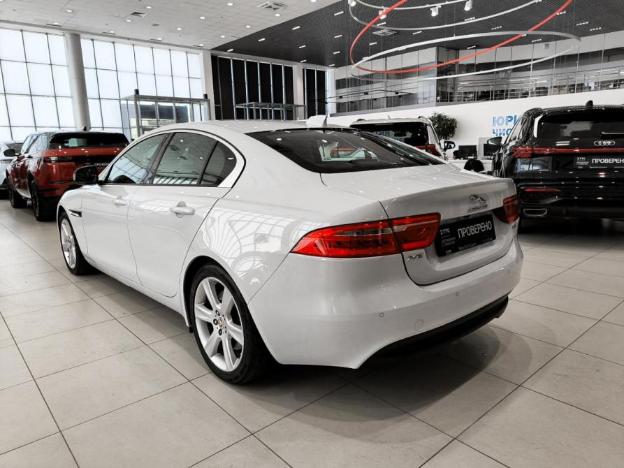 Jaguar XE I Казань  - изображение 8