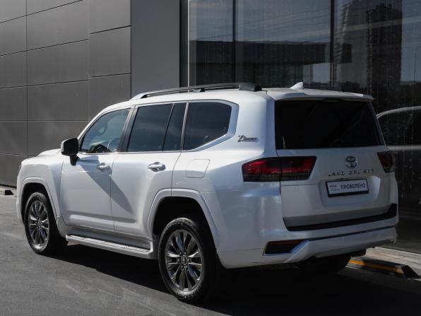 Toyota Land Cruiser 300 Series с пробегом 2021 года, цена 8 498 000 рублей, 76253 км, внедорожник, Автокод Объявления