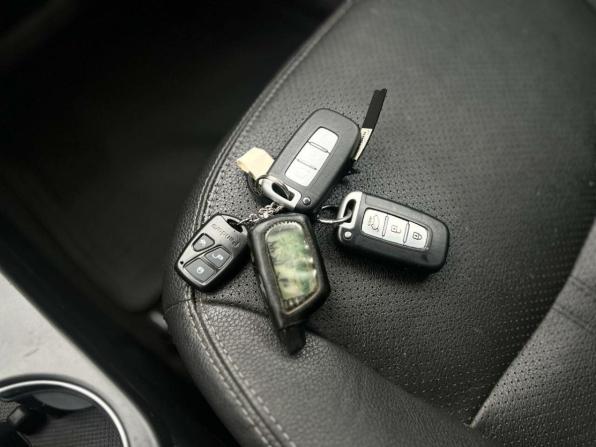 Kia Sorento II с пробегом 2012 года, цена 1 399 000 рублей, 128667 км, внедорожник, Автокод Объявления