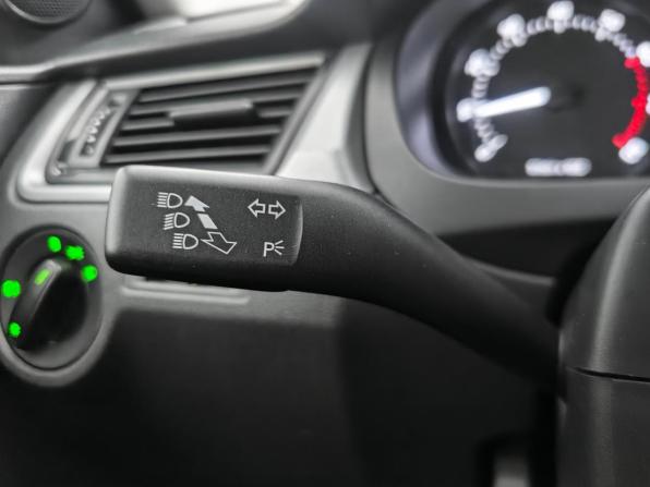 Skoda Rapid I с пробегом 2014 года, цена 979 000 рублей, 168462 км, лифтбек, Автокод Объявления