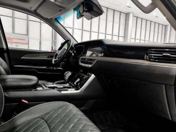 Kia Mohave I Рестайлинг 2 с пробегом 2022 года, цена 3 950 000 рублей, 136347 км, внедорожник, Автокод Объявления