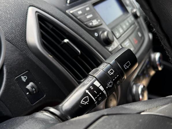Hyundai ix35 I Рестайлинг с пробегом 2014 года, цена 1 490 000 рублей, 136900 км, внедорожник, Автокод Объявления