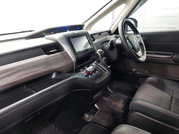 Honda Freed II с пробегом 2019 года, цена 1 599 000 рублей, 80000 км, компактвэн, Автокод Объявления