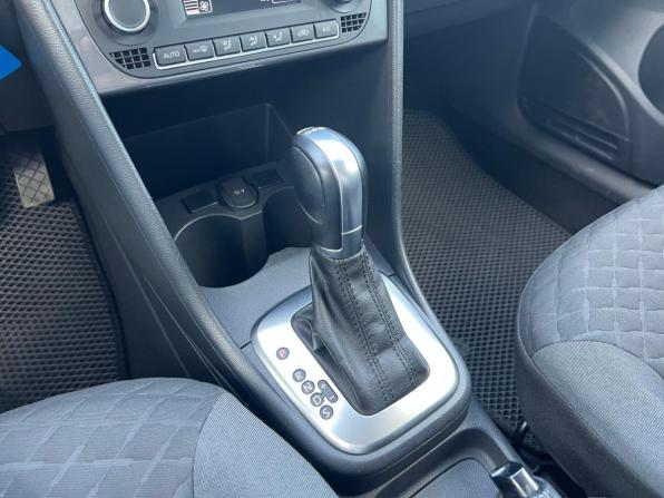 Volkswagen Polo V Рестайлинг с пробегом 2018 года, цена 1 232 800 рублей, 151289 км, седан, Автокод Объявления