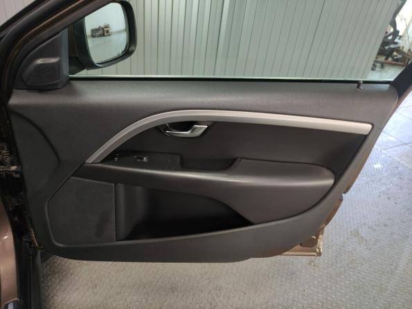 Volvo XC70 II с пробегом 2011 года, цена 1 490 000 рублей, 179225 км, универсал, Автокод Объявления