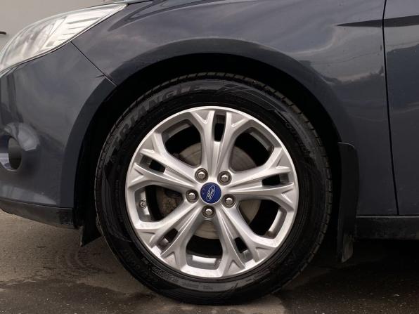 Ford Focus III с пробегом 2013 года, цена 599 000 рублей, 310000 км, хэтчбек, Автокод Объявления
