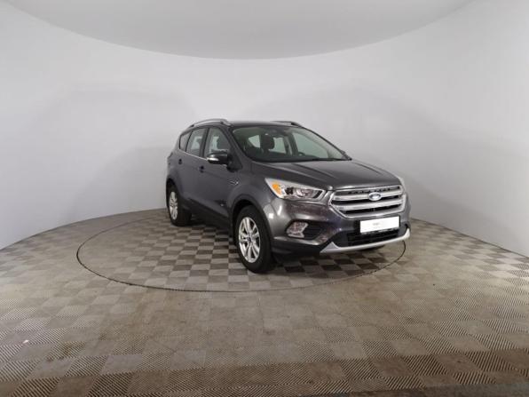 Ford Kuga II Рестайлинг с пробегом 2017 года, цена 1 528 000 рублей, 133382 км, внедорожник, Автокод Объявления