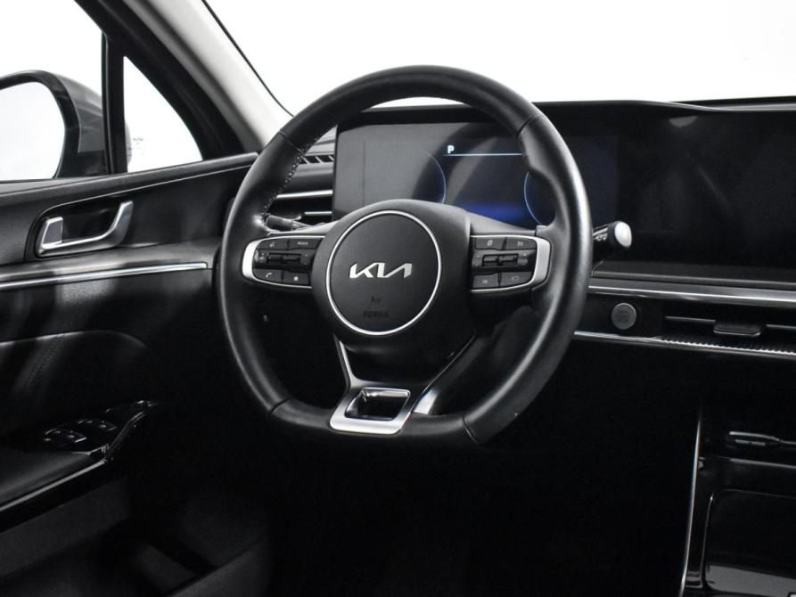 Kia K5 III Санкт-Петербург  - изображение 16