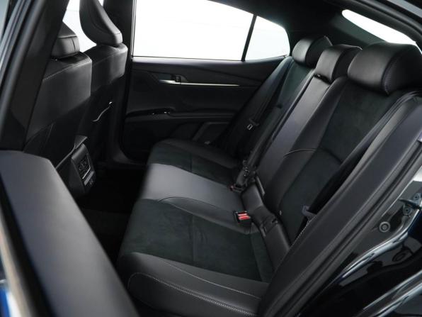 Toyota Camry IX (XV80) China Market с пробегом 2026 года, цена 4 290 888 рублей, 17 км, седан, Автокод Объявления