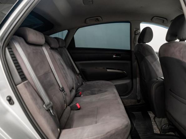 Toyota Prius II Рестайлинг (XW20) с пробегом 2008 года, цена 725 000 рублей, 254878 км, лифтбек, Автокод Объявления